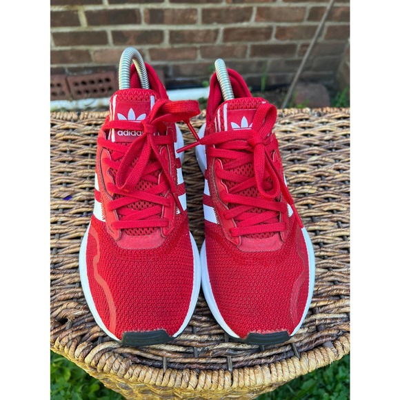 Womens Adidas Swift Run in Scarlet Red Size 6 - Picture 4 of 10